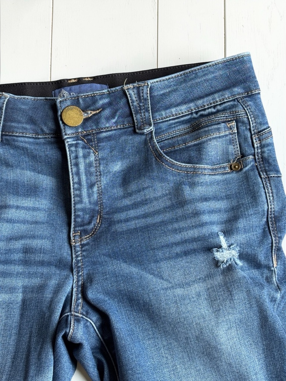 Democracy Ab Solution Jeans Size 6 Blue Distressed Skinny Stretch Mid Rise - Picture 9 of 9